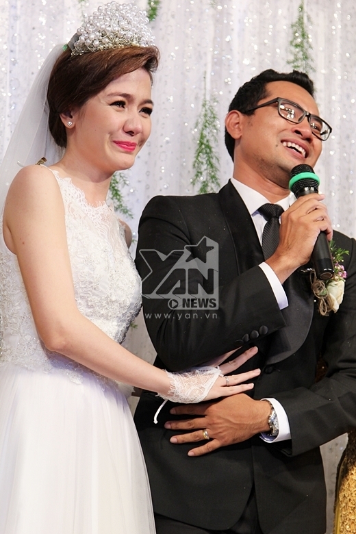 Lý do nào khiến các sao Việt đã khóc nức nở trên sân khấu trong ngày cưới? - Tin sao Viet - Tin tuc sao Viet - Scandal sao Viet - Tin tuc cua Sao - Tin cua Sao