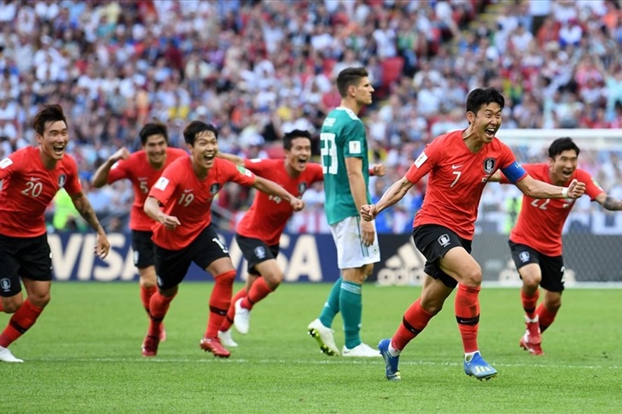 
Loại Đức tại World Cup. tuyển Hàn Quốc vẫn không vượt qua vòng loại và điều này khiến người hâm mộ nước nhà tức giận.