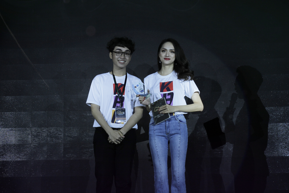 Hoa hậu Hương Giang làm đại sứ đêm nhạc gây quỹ do sinh viên đại học Ngoại Thương tổ chức