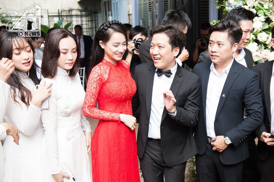Cùng diện áo dài đỏ trong ngày rước dâu: Nhã Phương cùng dàn mỹ nhân Việt, ai xuất sắc hơn?