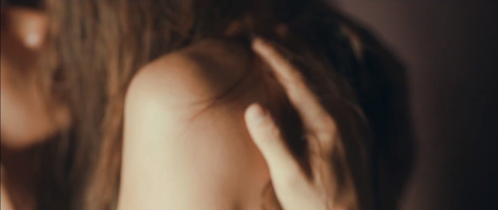
Cảnh nóng của Isaac và Phan Ngân The Face được hé lộ trong trailer phim khiến nhiều người tò mò.
