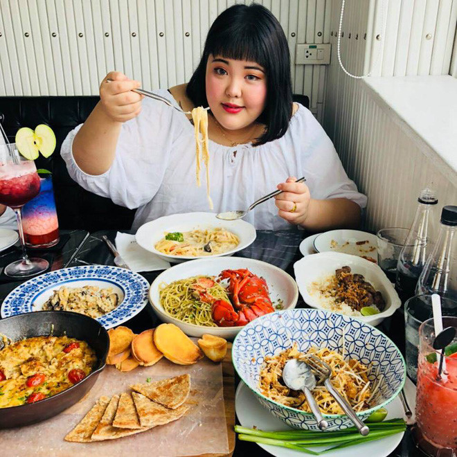 
Sức hút của "nàng béo" Soo Bin là ở cách ăn uống duyên dáng, khiến khán giả chỉ cần xem thôi cũng thấy thèm ăn - Ảnh: Instagram NV