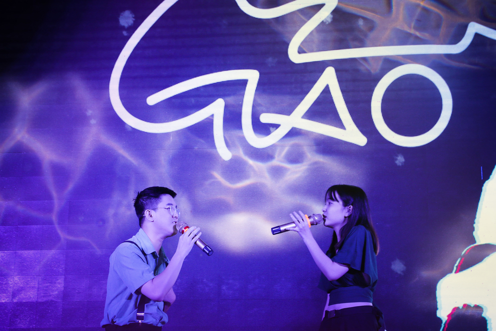 Hoa hậu Hương Giang làm đại sứ đêm nhạc gây quỹ do sinh viên đại học Ngoại Thương tổ chức