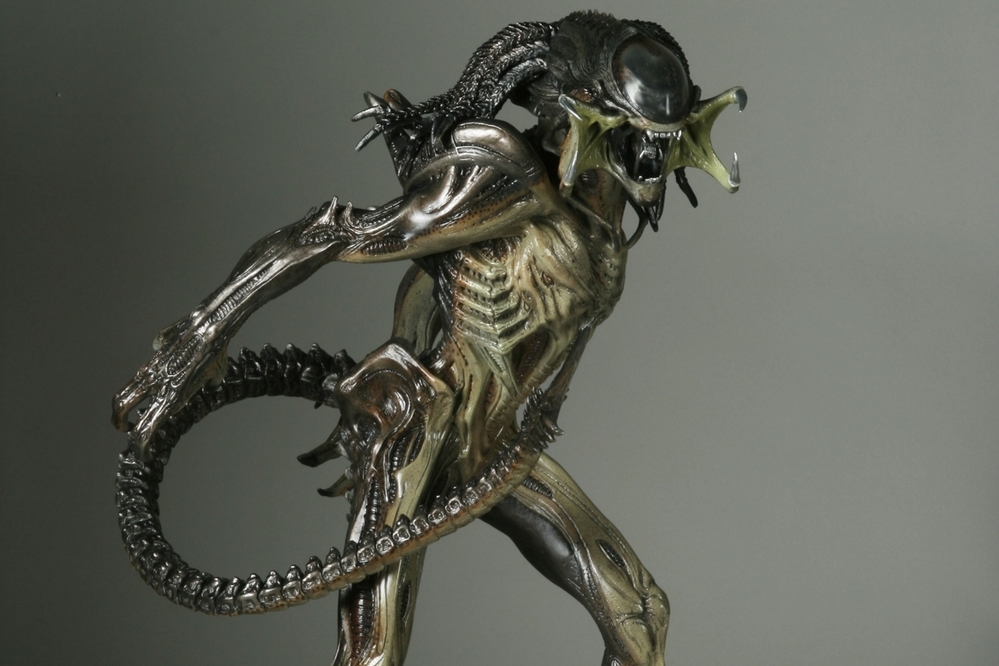 Khám phá kẻ thù không đội trời chung của The Predator: Xenomorph