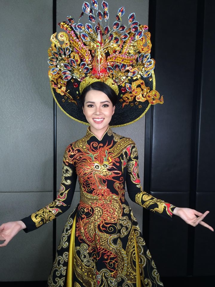 Thúy Vi xuất sắc đạt Á quân trong phần thi trang phục truyền thống tại Miss Asia Pacific Internation