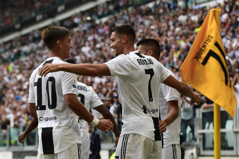 
Ronaldo lập cú đúp trong trận đầu tiên ghi bàn cho Juventus.