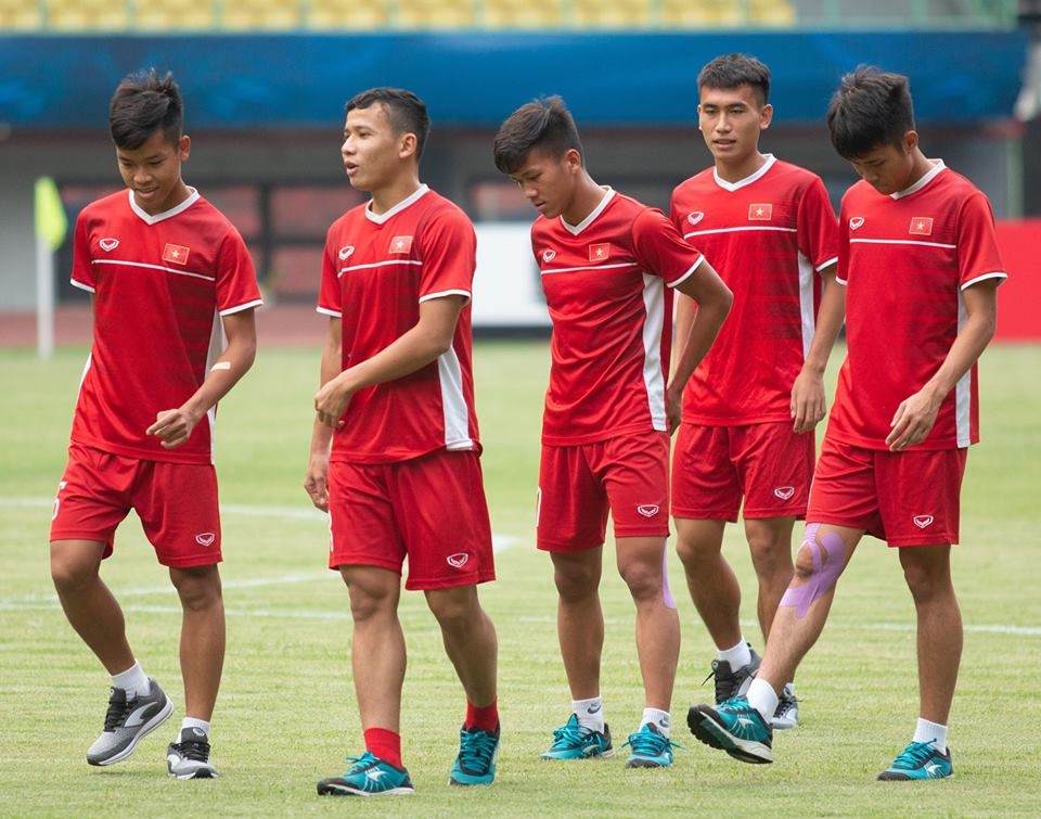 
U19 Việt Nam bước vào trận đấu đầu tiên tại U19 châu Á 2018.