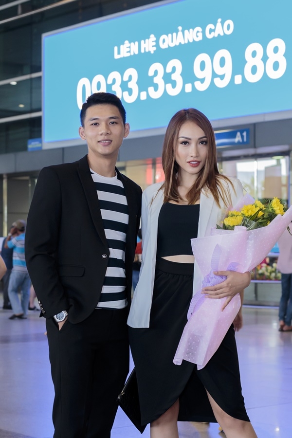 
Đi cùng Khánh Ngọc đến sân bay còn có Á quân Người mẫu thời trang 2018 Trần Công Hậu, cũng là học trò của cô nàng.