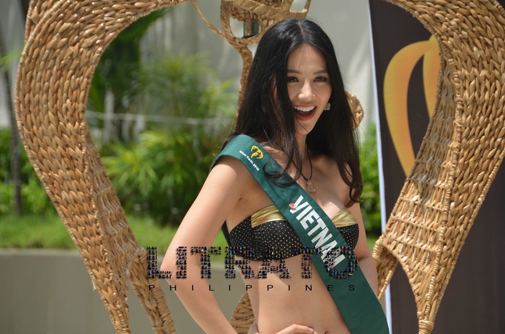 Các thí sinh hoang mang khi vé xem phần thi tài năng của Miss Earth 2018 in hình đại diện Việt Nam