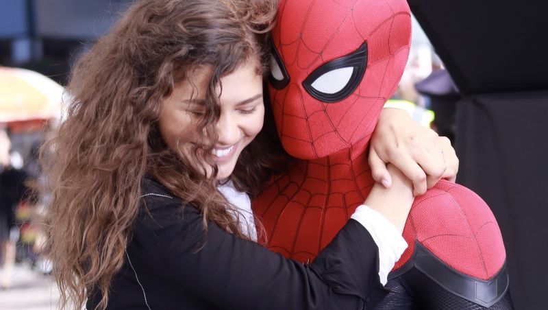 Spider-Man Far From Home đã chính thức đóng máy, tiết lộ thời điểm diễn ra bối cảnh phim
