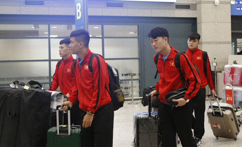 
Xuân Trường hiện đang cùng tuyển Việt Nam chuẩn bị cho AFF Cup 2018.