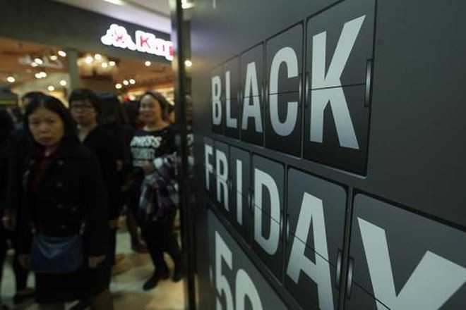Black Friday tại Mỹ: 10 người chết, 111 người bị thương do chen lấn, ẩu đả lúc “điên cuồng mua sắm”