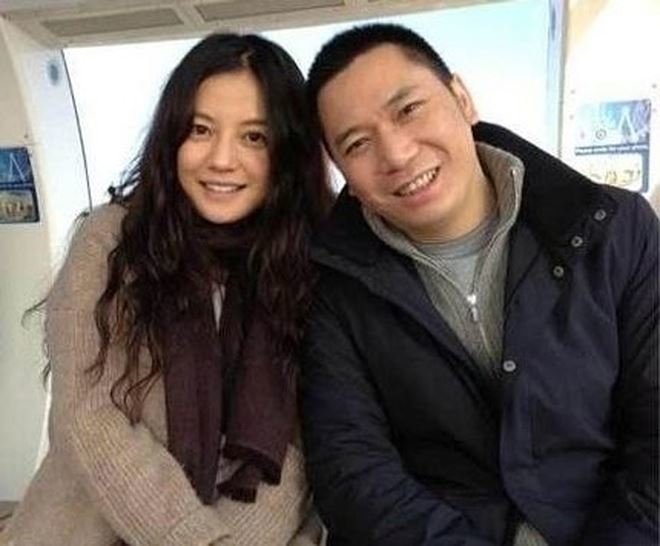 Vợ chồng Triệu Vy nhận án phạt mới cho tội danh lừa đảo tài chính trên sàn chứng khoán