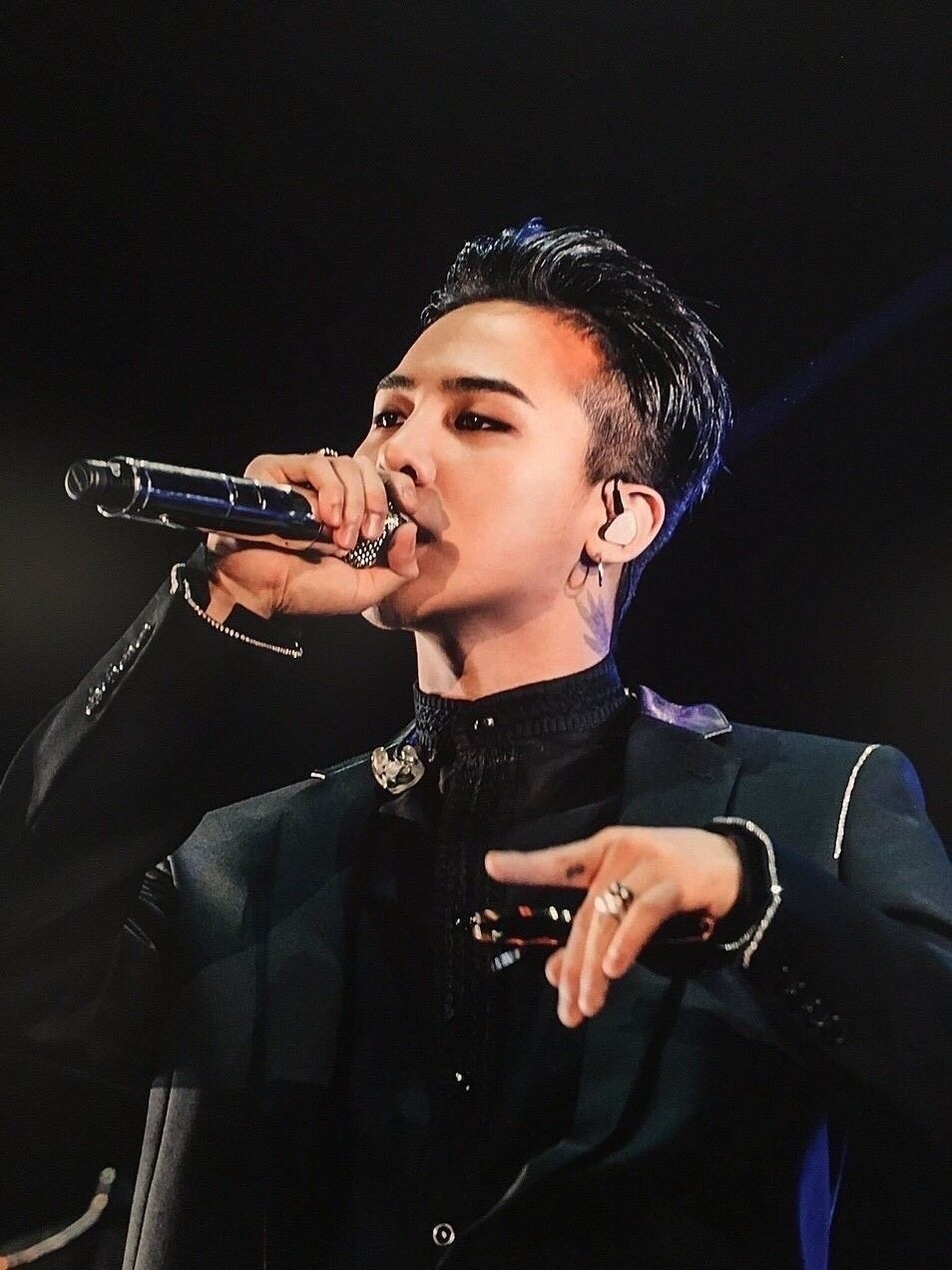 G-Dragon