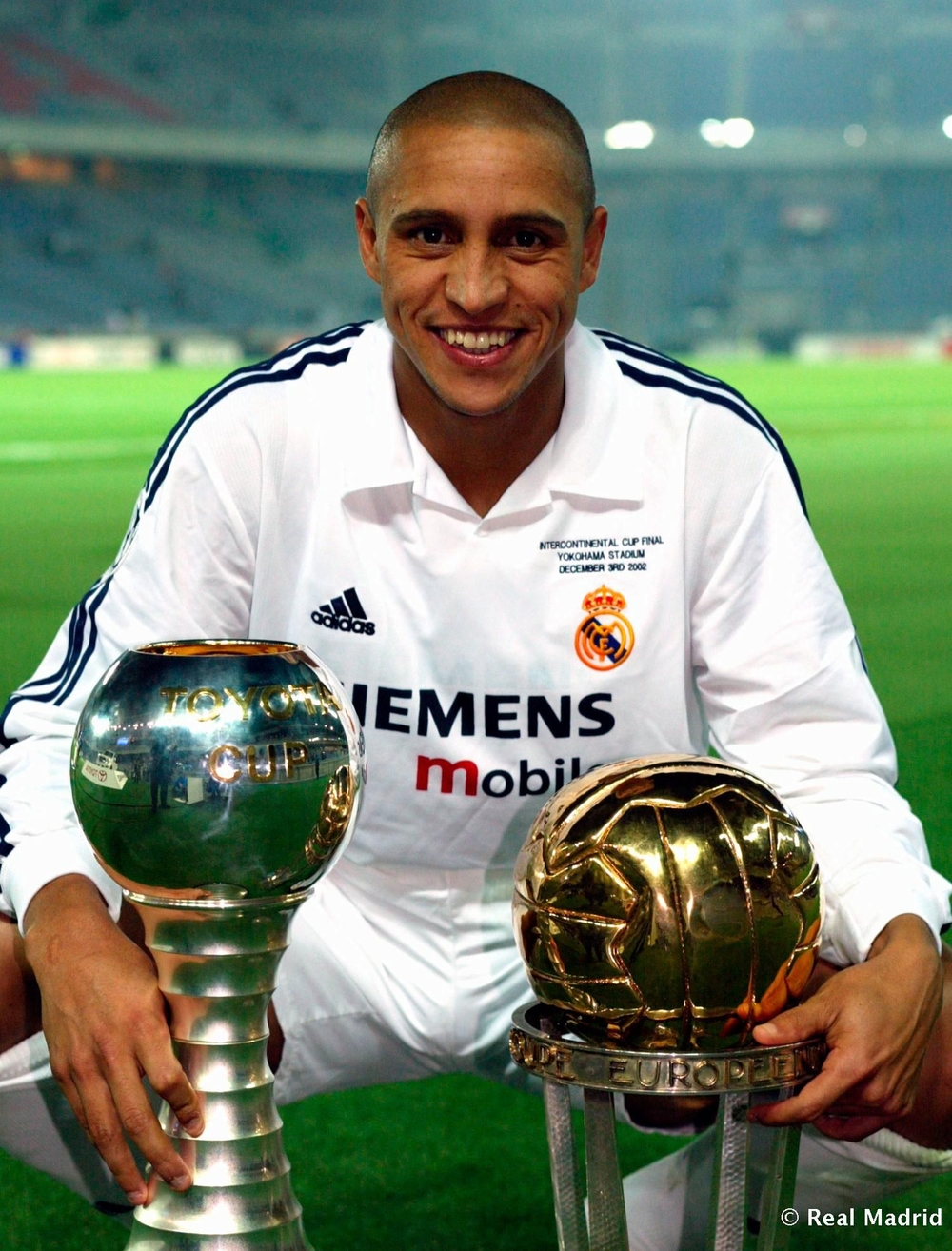 
Sự nghiệp vinh quang của Carlos gắn liền với màu áo CLB Real Madrid.