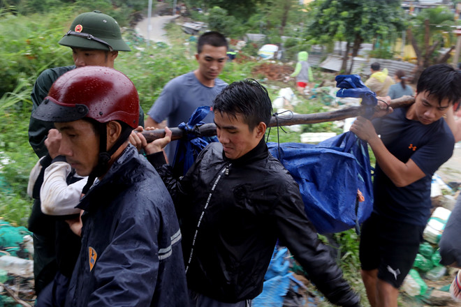 17 người chết và mất tích, 44 người bị thương do mưa lớn, sạt lở đất