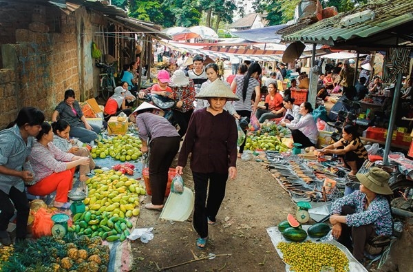 
"Chợ xổm" là nét văn hóa riêng của nước Nam.