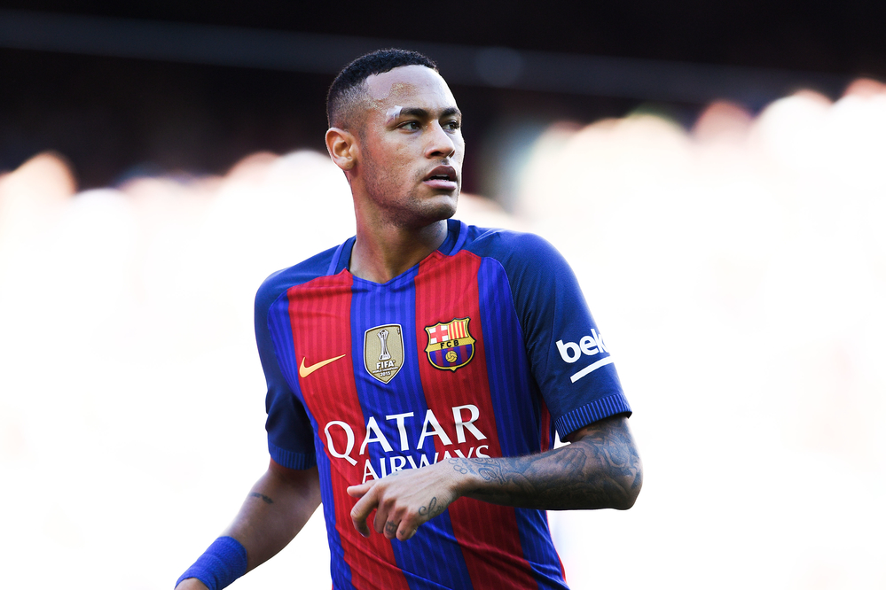 
Neymar sẽ phải ngồi tù 6 năm nếu những mập mờ trong thương vụ anh chuyển đến Barcelona bị đem ra ánh sáng.