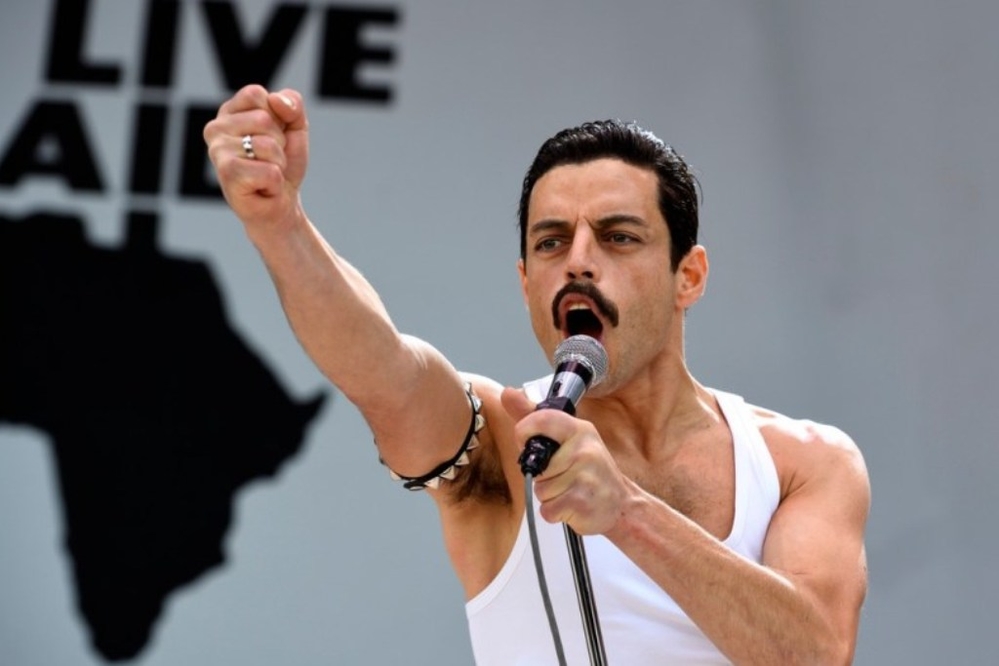 
Diễn xuất đến mức nhập hồn của Rami Malek khiến hình ảnh của Freddie trong show diễn cuối cùng như sống lại