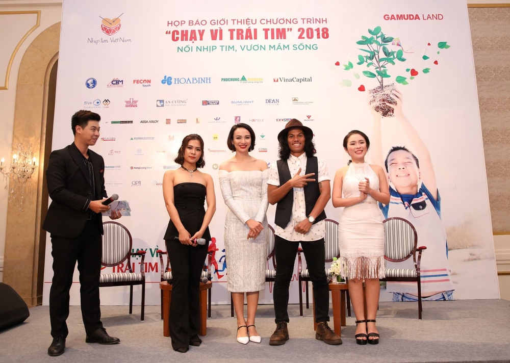 
Nhiều sao Việt đồng hành cùng “Chạy vì trái tim” 2018