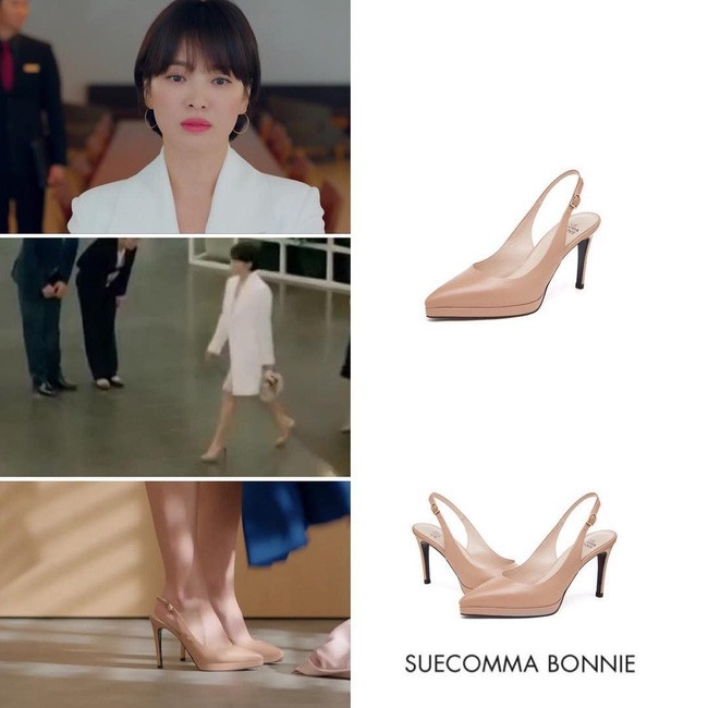 
 Đôi ​slingback màu nude là một trong những kiểu giày yêu thích của Song Hye Kyo bởi không chỉ giúp tăng chiều cao mà còn tạo hiệu quả thị giác khiến chân trông dài hơn. 