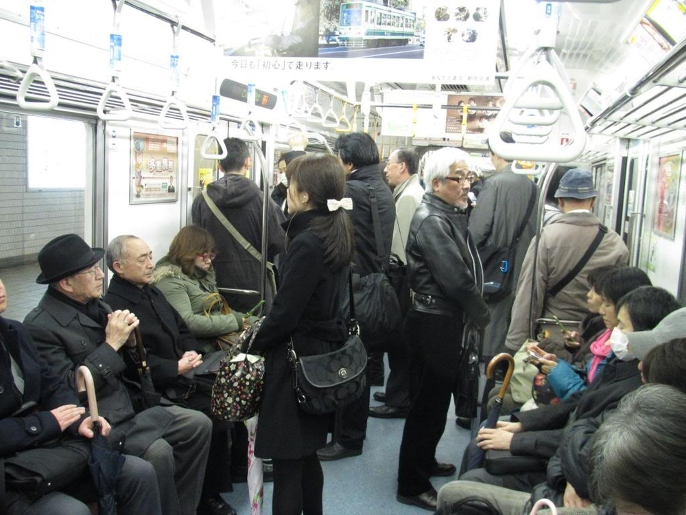 
Dân số Nhật đang già đi nhanh chóng.