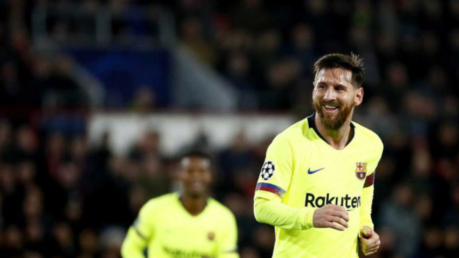 
Messi vượt qua Ronaldo ở thành tích ghi bàn nhiều nhất cho một CLB tại Champions League.
