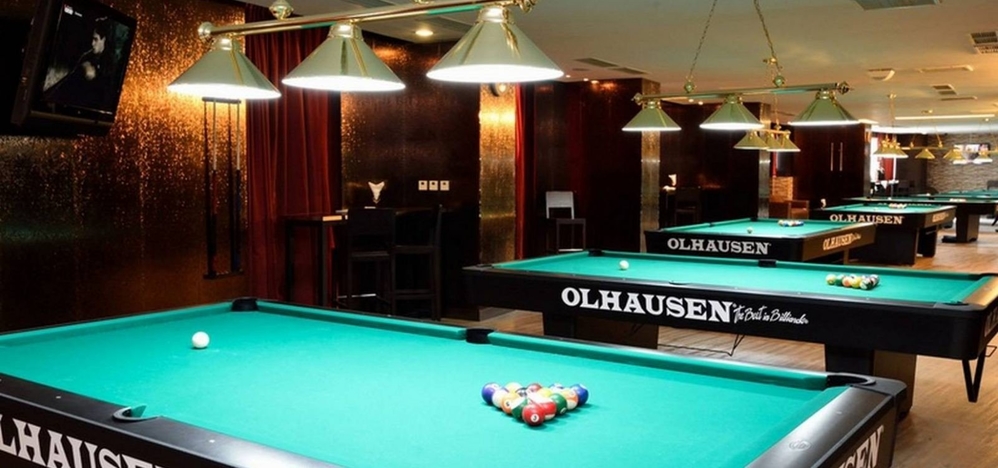 
Bên trong khách sạn còn có cả phòng chơi Billiard, nơi các cầu thủ có thể giải trí sau những buổi tập căng thẳng.