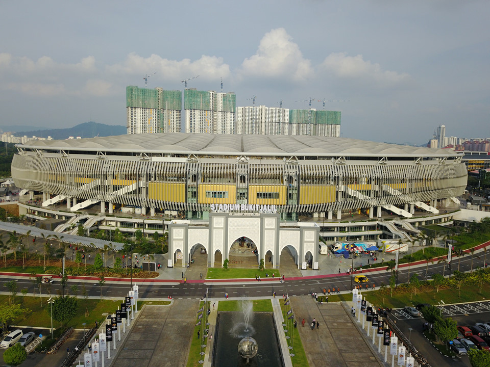 
Trận chung kết lượt đi AFF Cup 2018 giữa Việt Nam và Malaysia sẽ diễn ra vào ngày 11/12, tại SVĐ Bukit Jalil trong khu liên hợp thể thao quốc gia của Malaysia tại miền nam Kuala Lumpur. Đây là sân vận động có sức chứa lớn nhất Đông Nam Á và thứ 2 tại châu Á với gần 90.000 chỗ ngồi. 
