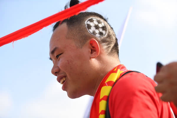 
Anh Hòa từ Quảng Nam ra Hà Nội để cổ vũ cho đội tuyển Việt Nam