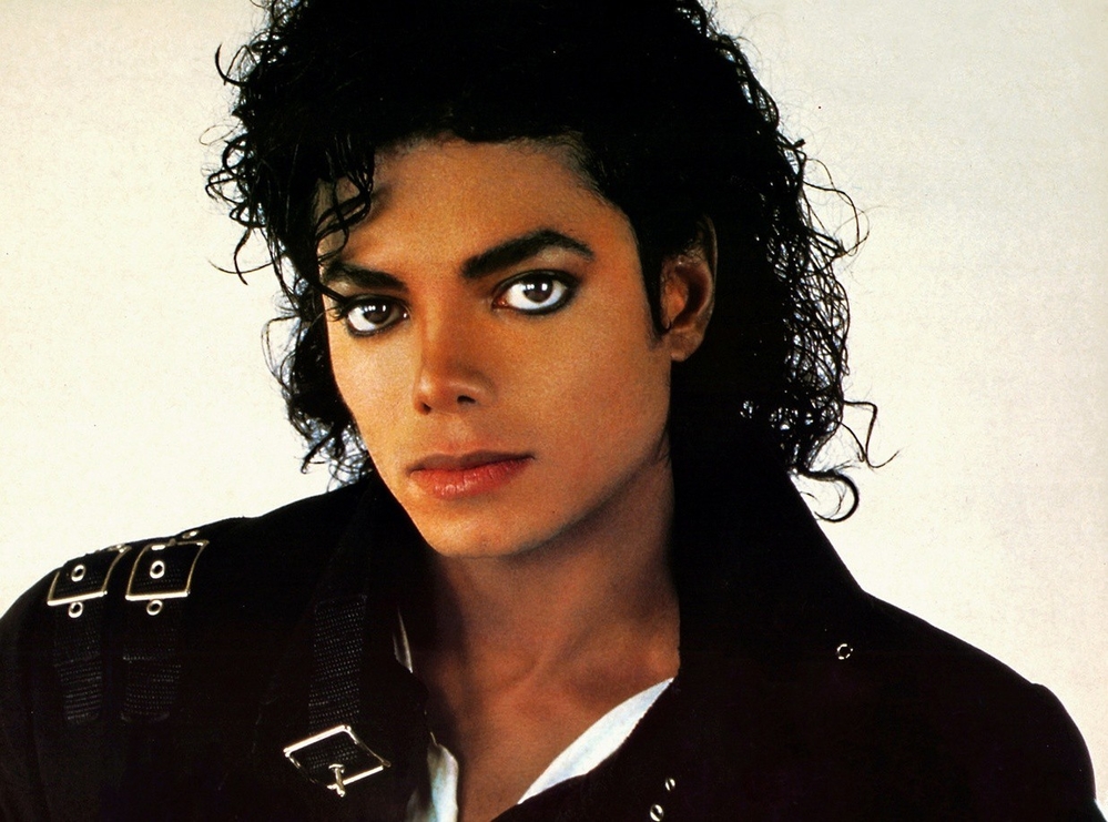 
Đứng đầu BXH này là "ông hoàng nhạc Pop" Michael Jackson.