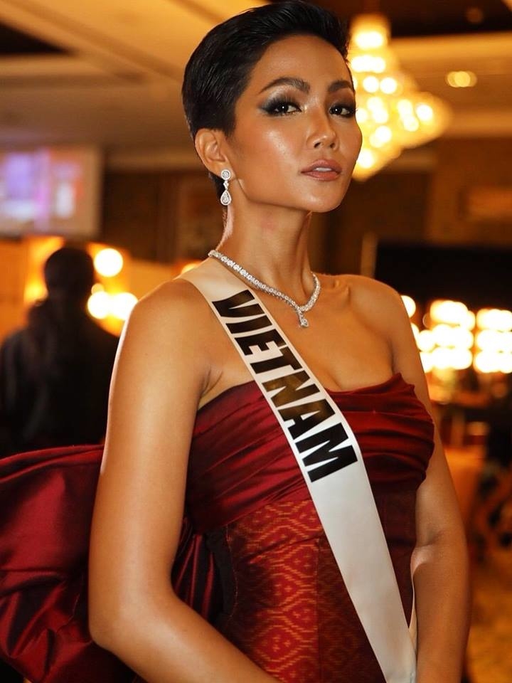 Cựu Hoa hậu Hoàn vũ 2011 dự đoán H'Hen Niê lọt Top 20 chung cuộc, fan Việt có nên hi vọng?