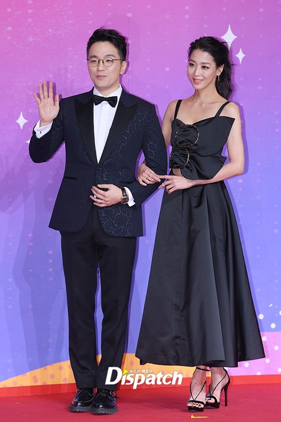 
Vợ chồng nữ diễn viên Han Go Eun.