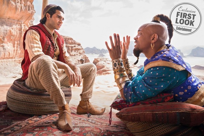 Aladdin mới bị nhận xét là hơi ''khờ khờ'' còn thần đèn thì không có da xanh.