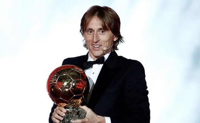
Luka Modric trải qua một năm đáng nhớ với những danh hiệu cá nhân cao quý.