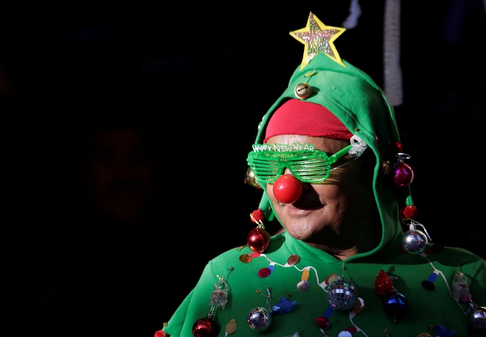 
Người đàn ông đến từ Monterry, Mexico với trang phục Giáng sinh vô cùng đặc biệt hình cây thông 