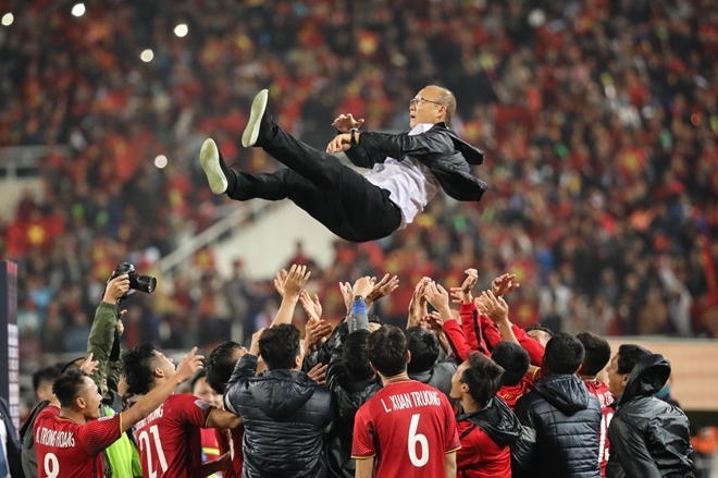 
Đội tuyển Việt Nam lên ngôi vô địch sau 10 năm chờ đợi - Ảnh: Internet