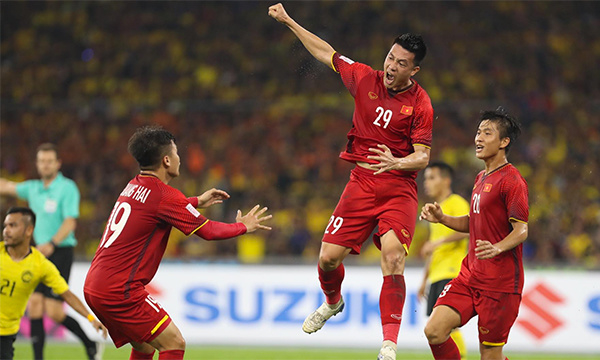
Huy Hùng - người mở tỷ số cho trận chung kết lượt đi AFF Cup 2018