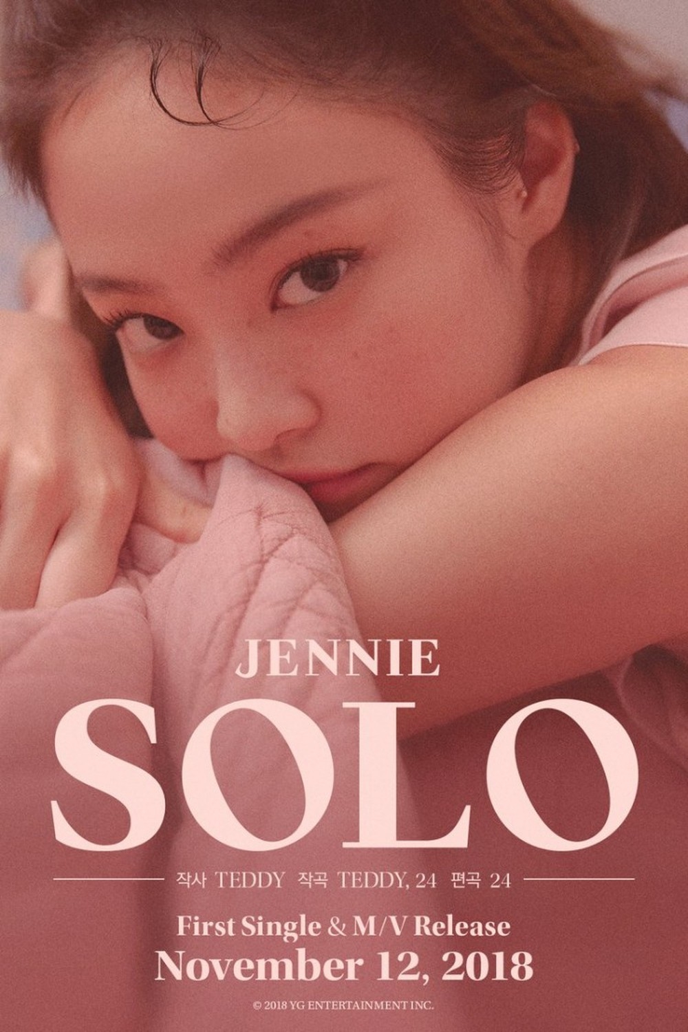 
Trong khi đó, Jennie lại tách ra solo khá sớm.
