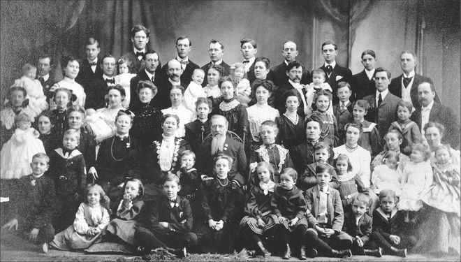 Bức ảnh gia đình ấn tượng của ông Joseph F. Smith.