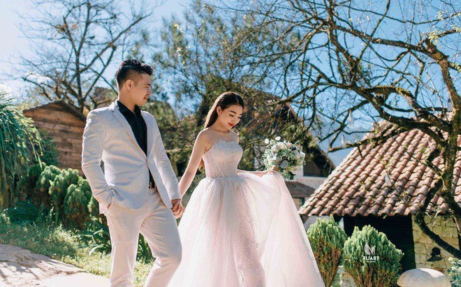 Cô dâu đeo 200 cây vàng ở Nam Định: Sau đám cưới bạn bè mới biết là tiểu thư nhà giàu