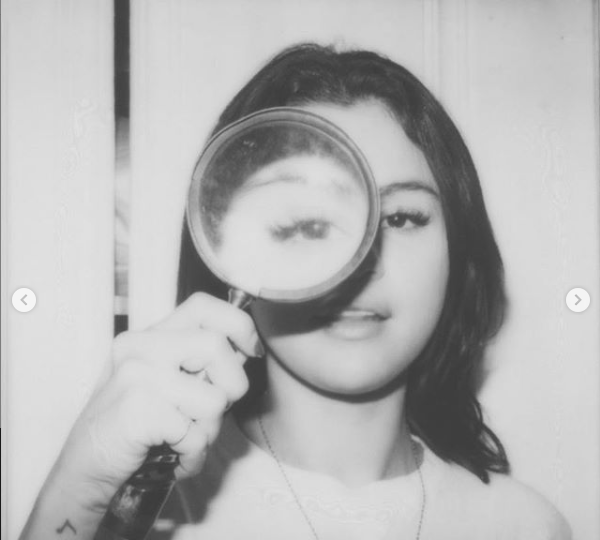 Selena Gomez đăng ảnh lần đầu tiên sau 4 tháng 
