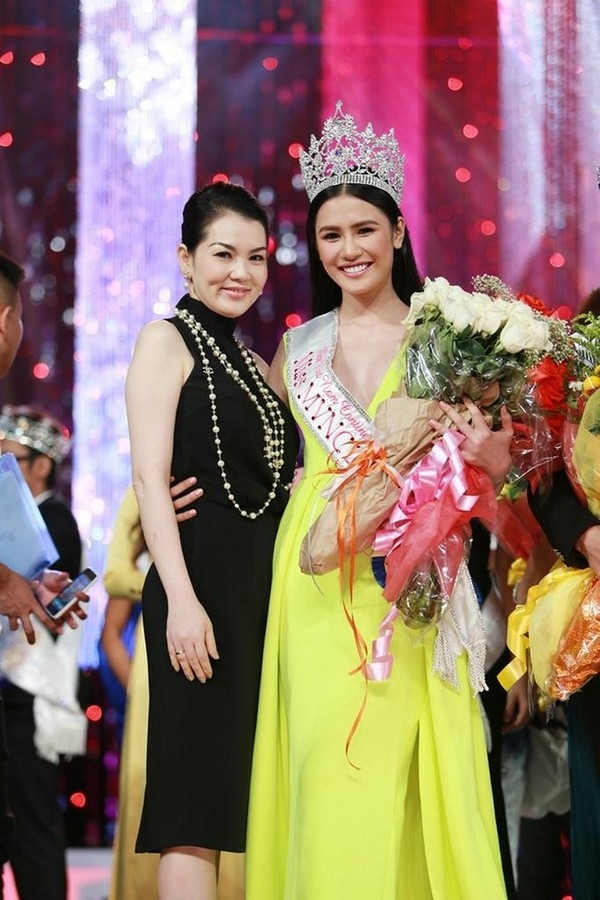 
Người mẫu Tường Vy dự thi Hoa hậu người Việt Thế giới 2014 tại Mỹ.