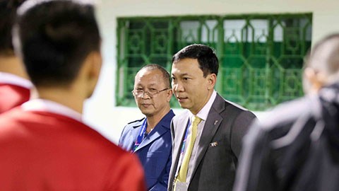 
Đại diện lãnh đạo VFF đã có buổi gặp mặt các cầu thủ Việt Nam.