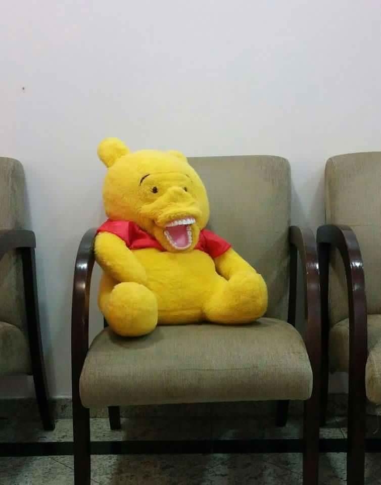 
Còn chú gấu Pooh phiên bản lỗi này lại là cơn ác mộng khủng khiếp nhất của mọi đứa trẻ.
