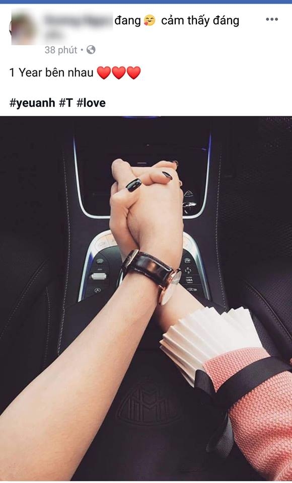 
Cô gái đăng tải bức ảnh 1 năm bên nhau cùng người yêu