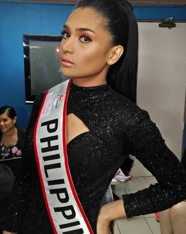 
Với những thành tích đáng nể khi giành vương miện trong cuộc thi Super Sireyna Philipines 2018 và ngay sau đó tiếp tục giành chiến thắng cuộc thi Super Sireyna Worldwide 2018, người đẹp được kì vọng rất cao trong cuộc đấu nhan sắc hội tụ nhiều những đối thủ tầm cỡ này.