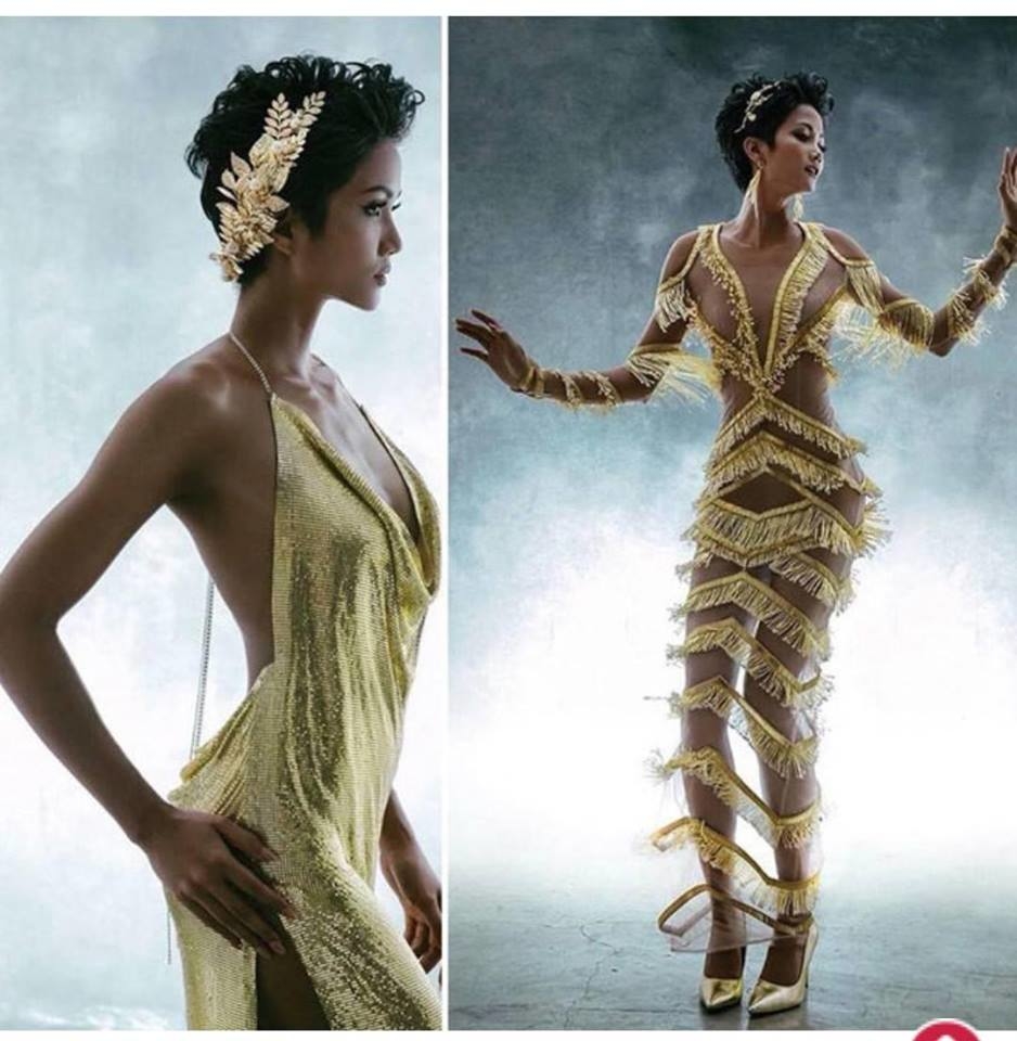 
Nhờ vóc dáng chuẩn từng millimet và nước da nâu mà top 5 Miss Universe trông như một vị nữ thần Hy Lạp. Cư dân mạng có nickname Sunny N. phải thốt lên rằng: "Trước giờ cứ tưởng da ngăm khó mặc đồ cho đến khi nhìn thấy H'Hen Niê trong chiếc váy kia!"