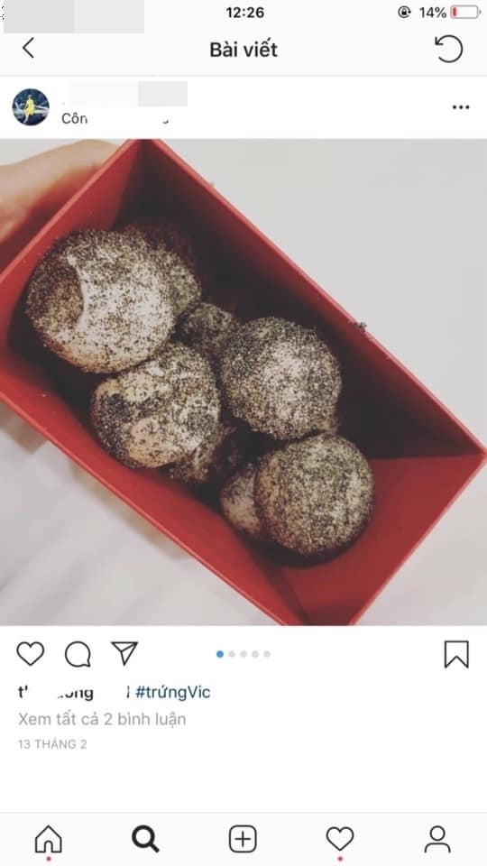 
T.H đăng ảnh chụp trứng rùa biển trên Instagram hôm 13/02 và còn đặt hashtag #trứngvic (trứng rùa vích)