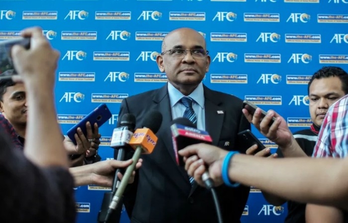 
Tổng thư ký AFC, ông Datuk Windsor Paul John đưa ra lời khuyên đầy thiện chí cho FAM.